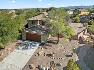 12828 N Ponderay Drive, Marana, AZ 85653