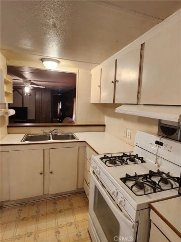 15940 Stoddard Wells RD 30, Victorville, CA 92395
