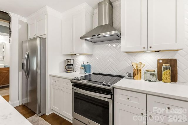 4231 Firethorne Road, Charlotte, NC 28205