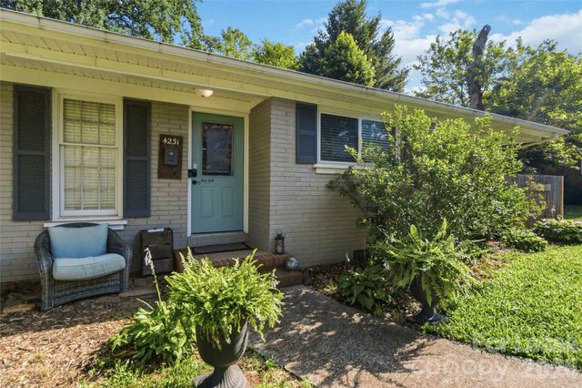4231 Firethorne Road, Charlotte, NC 28205