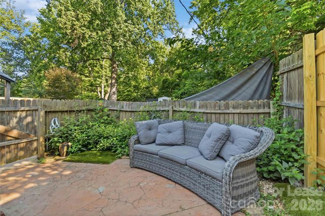 4231 Firethorne Road, Charlotte, NC 28205