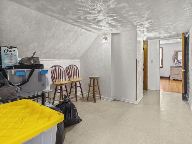 3234 N Achilles STREET, Milwaukee, WI 53212