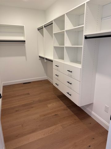 23 Russet Road, South Burlington, VT 05403