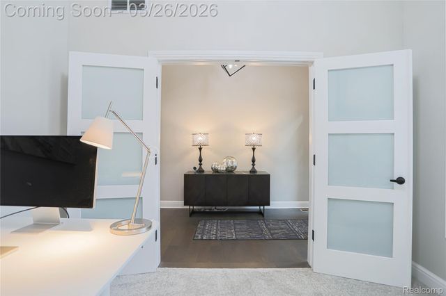 13033 Cathedral Court, Shelby Charter Township, MI 48315