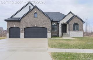 13033 Cathedral Court, Shelby Charter Township, MI 48315