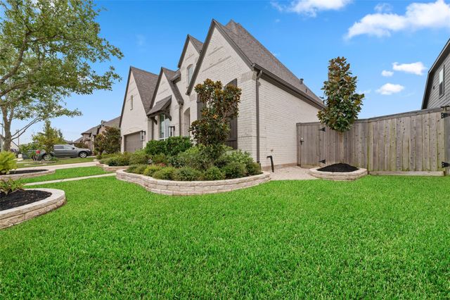 30523 Lavender Basil Lane, Brookshire, TX 77423