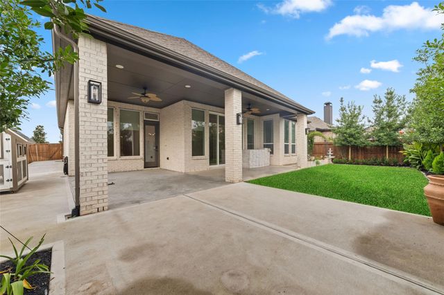 30523 Lavender Basil Lane, Brookshire, TX 77423