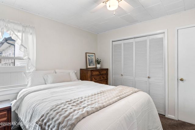 9 Monmouth Place, Keyport, NJ 07735