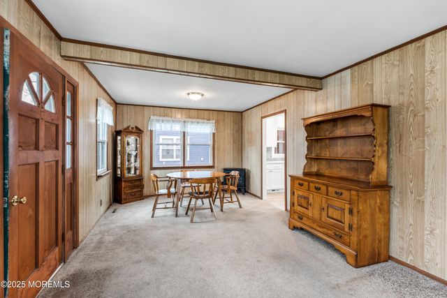 9 Monmouth Place, Keyport, NJ 07735