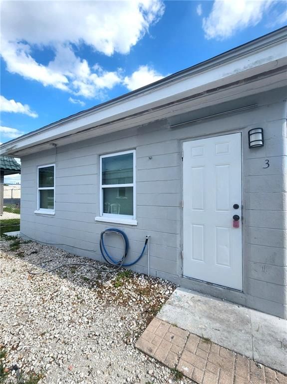 2996 Francis AVE 3, Naples, FL 34112