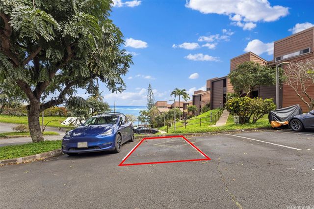 51-636 Kamehameha Highway 213, Kaaawa, HI 96730