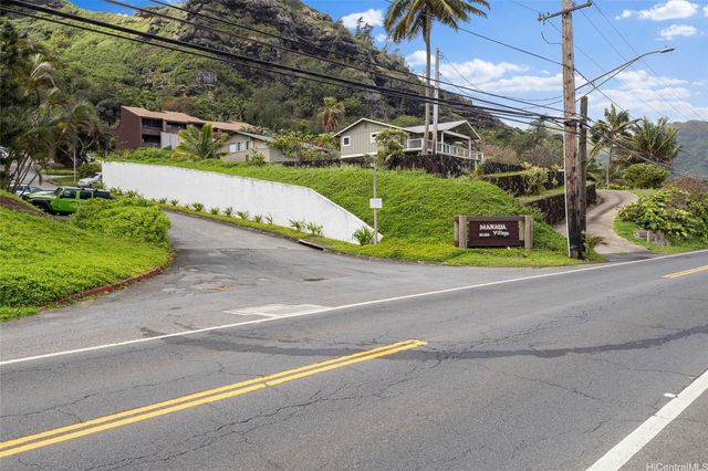 51-636 Kamehameha Highway 213, Kaaawa, HI 96730