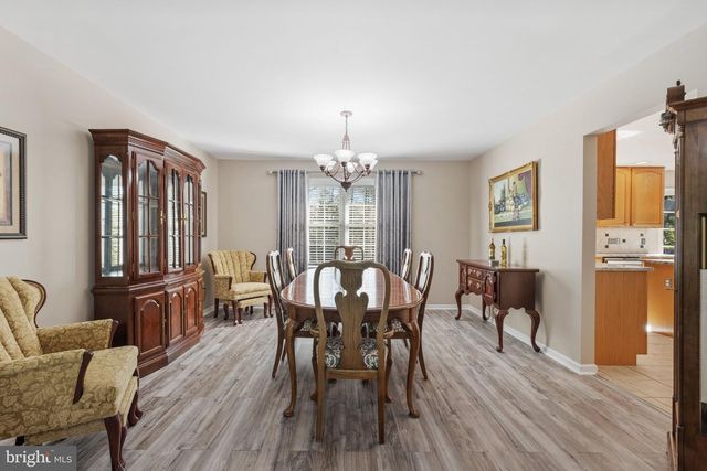 337 S GRAND ST, Hammonton, NJ 08037