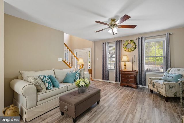 337 S GRAND ST, Hammonton, NJ 08037