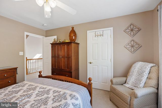337 S GRAND ST, Hammonton, NJ 08037