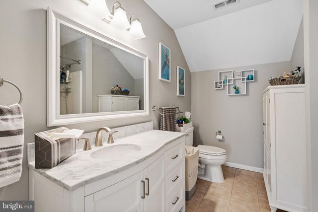 337 S GRAND ST, Hammonton, NJ 08037