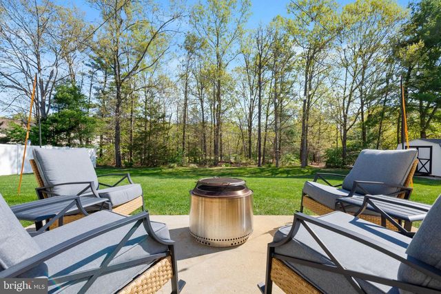 337 S GRAND ST, Hammonton, NJ 08037