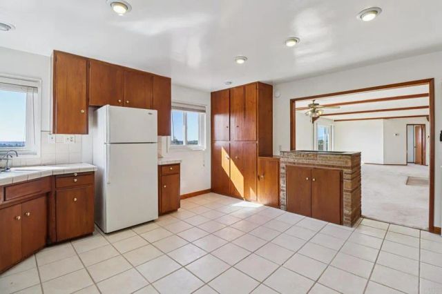 2397 Mira Sol Drive, Vista, CA 92084