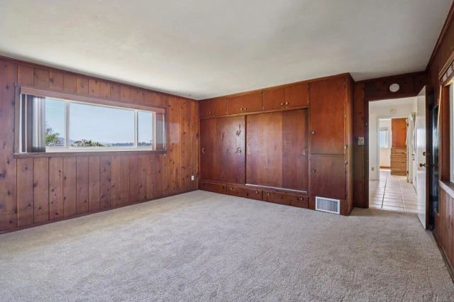 2397 Mira Sol Drive, Vista, CA 92084