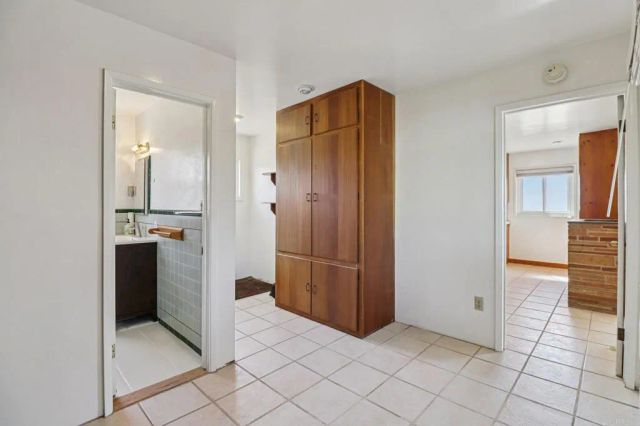 2397 Mira Sol Drive, Vista, CA 92084