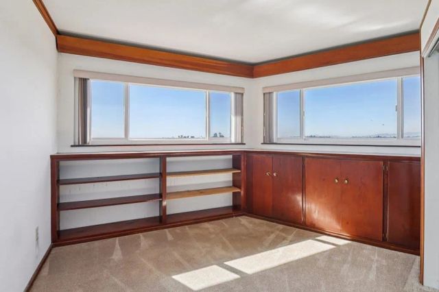 2397 Mira Sol Drive, Vista, CA 92084