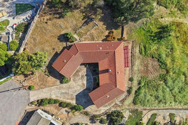 2397 Mira Sol Drive, Vista, CA 92084