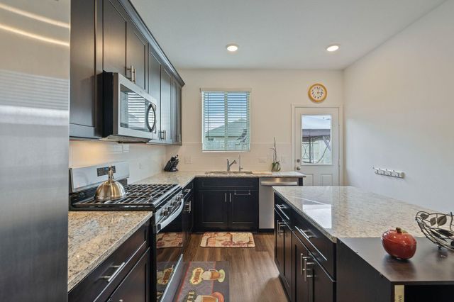 350 Shady Cedar Hill Lane, Willis, TX 77378