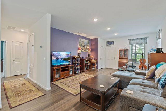 350 Shady Cedar Hill Lane, Willis, TX 77378