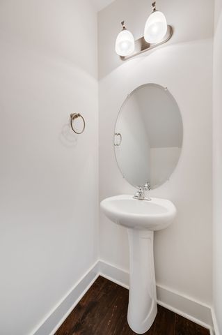 1527 57th Ave, N, Nashville, TN 37209