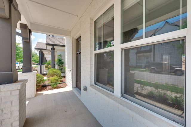 1527 57th Ave, N, Nashville, TN 37209