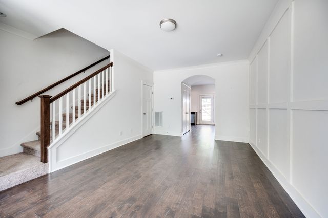 1527 57th Ave, N, Nashville, TN 37209