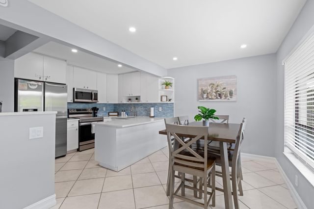 3370 NE 5th Drive, Boca Raton, FL 33431