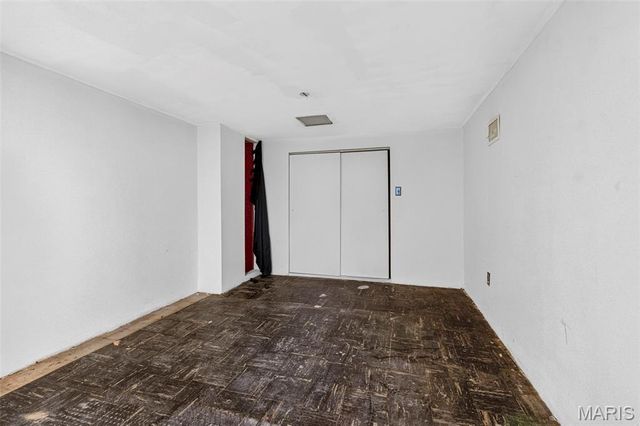 9120 Harold Drive, St Louis, MO 63134