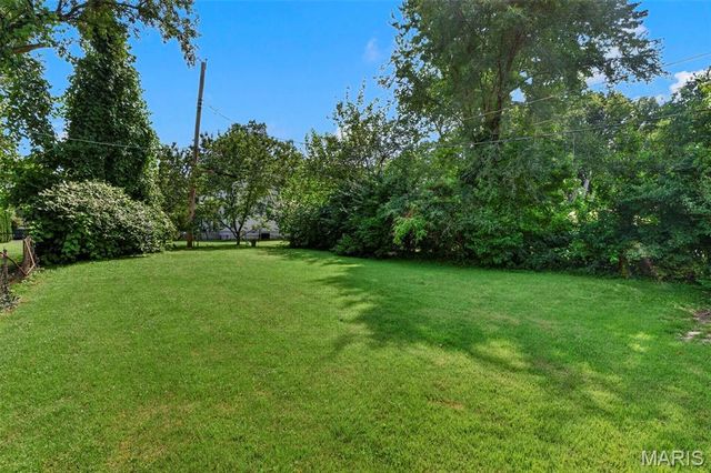 9120 Harold Drive, St Louis, MO 63134