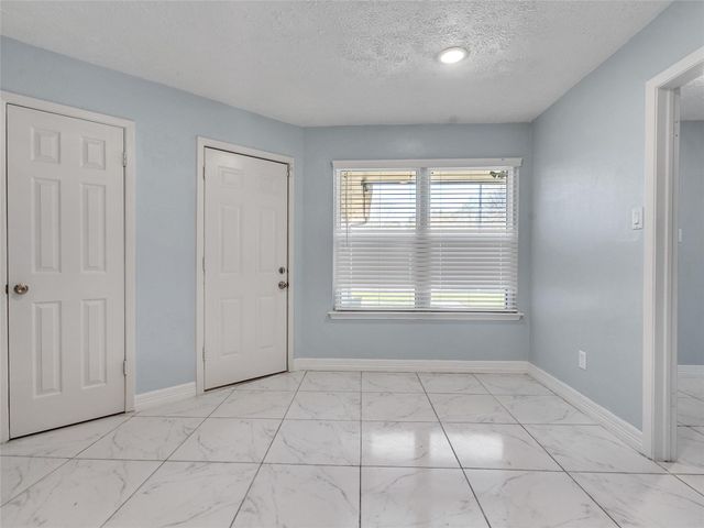 6410 Barrygate Drive, Spring, TX 77373