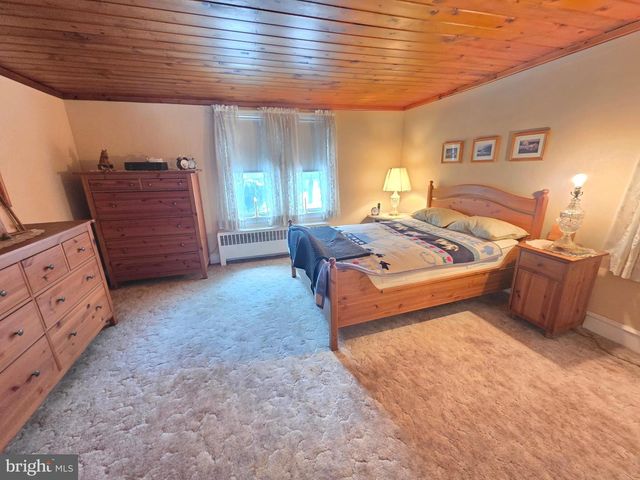 3016 COUNTY HOUSE RD, Woodbury, NJ 08096