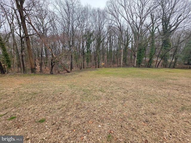 3016 COUNTY HOUSE RD, Woodbury, NJ 08096