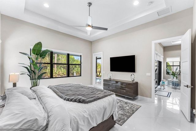 13042 Artisan Circle, Palm Beach Gardens, FL 33418
