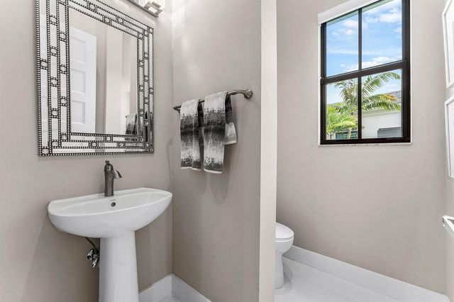 13042 Artisan Circle, Palm Beach Gardens, FL 33418