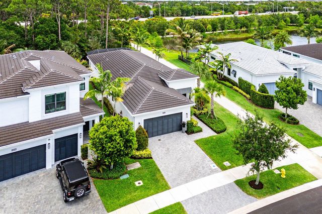 13042 Artisan Circle, Palm Beach Gardens, FL 33418