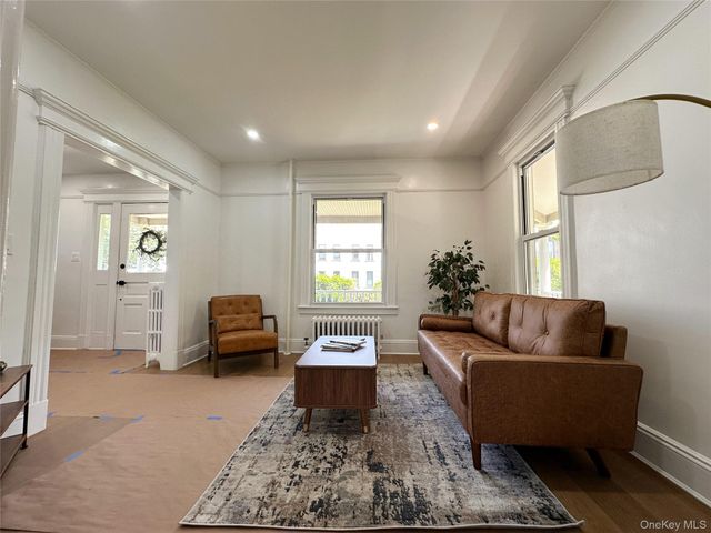 108 N Forest Avenue, Rockville Centre, NY 11570