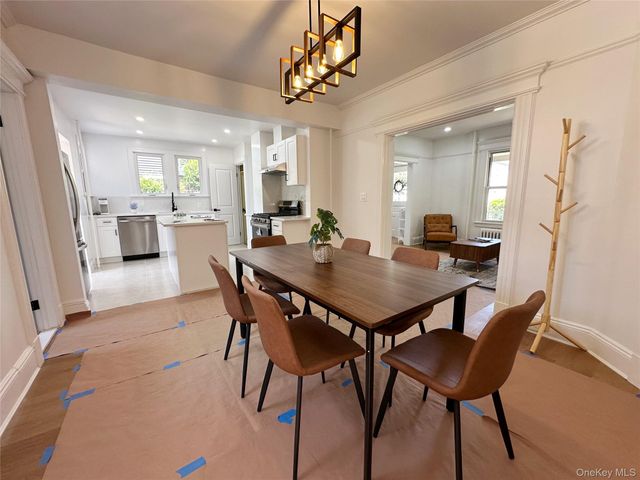 108 N Forest Avenue, Rockville Centre, NY 11570