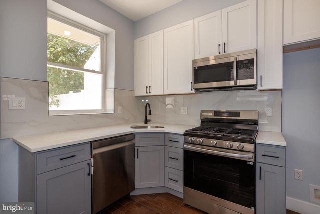 1252 S 28TH ST, Philadelphia, PA 19146