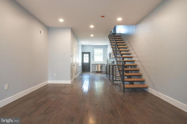 1252 S 28TH ST, Philadelphia, PA 19146