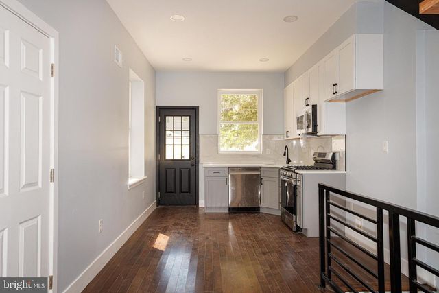 1252 S 28TH ST, Philadelphia, PA 19146