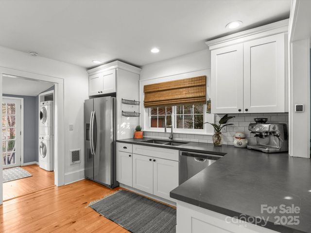 51 Mildred Avenue, Asheville, NC 28806