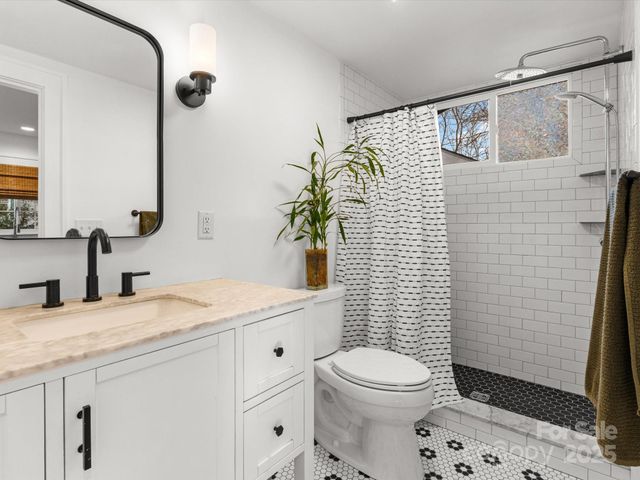 51 Mildred Avenue, Asheville, NC 28806