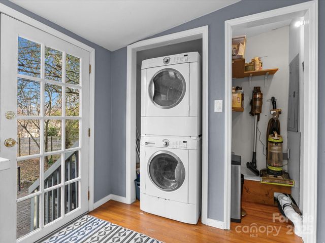 51 Mildred Avenue, Asheville, NC 28806