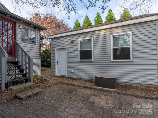 51 Mildred Avenue, Asheville, NC 28806