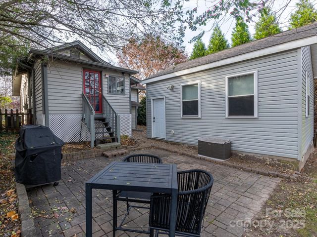 51 Mildred Avenue, Asheville, NC 28806